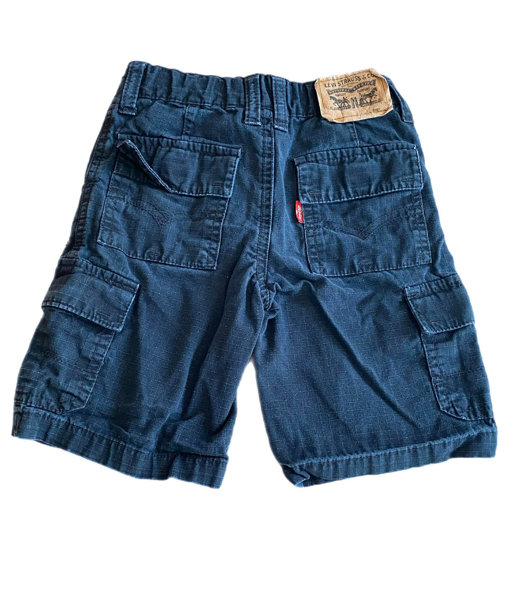 Short - 4 ans